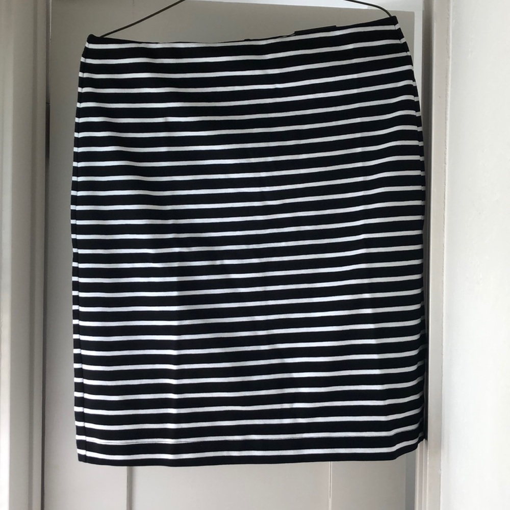 Banana republic stripe knit skirt, size L